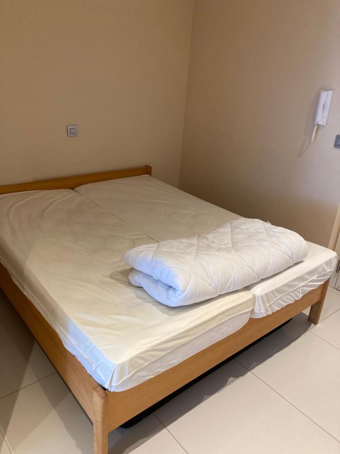 Modern With Sleeping Area Offering Stunning Frontal Sea View T38 Apartmán Ostende